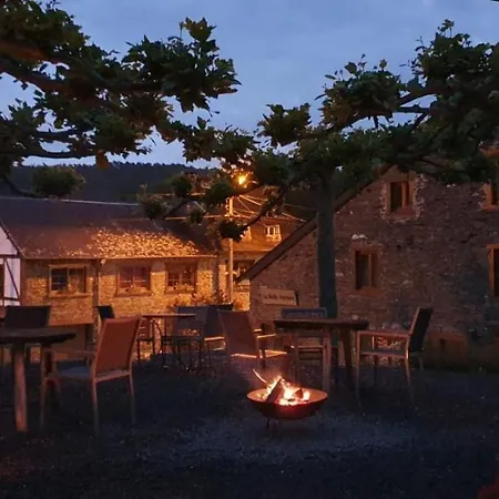 La Belle Histoire Bed & Breakfast