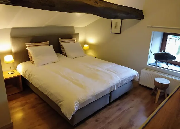 La Belle Histoire Bed & Breakfast Laforêt